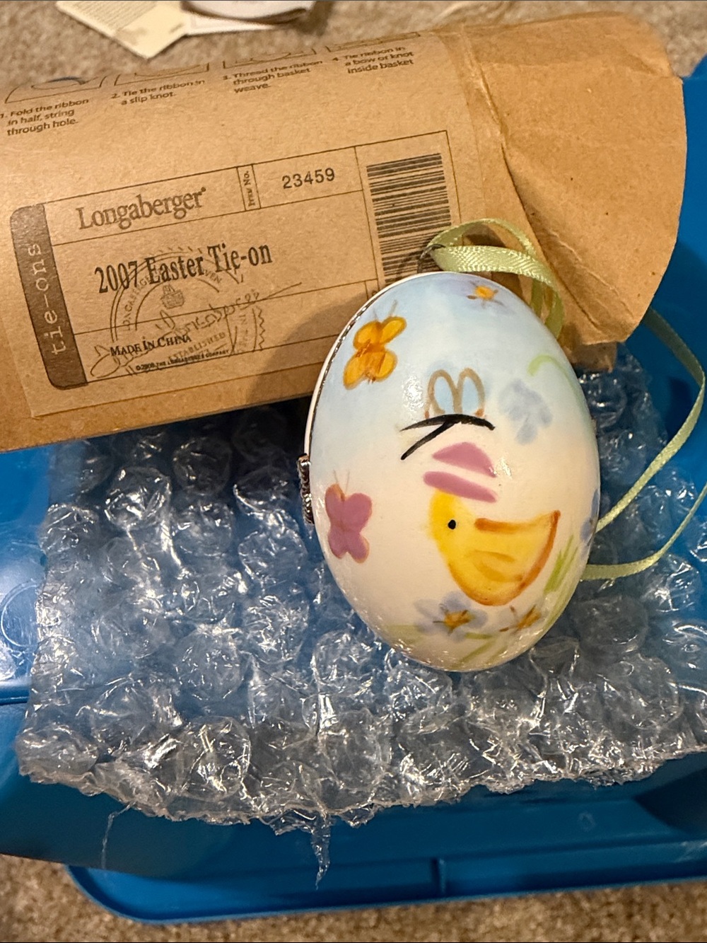 Longaberger 2007 Ceramic Egg Tie on - NEW
